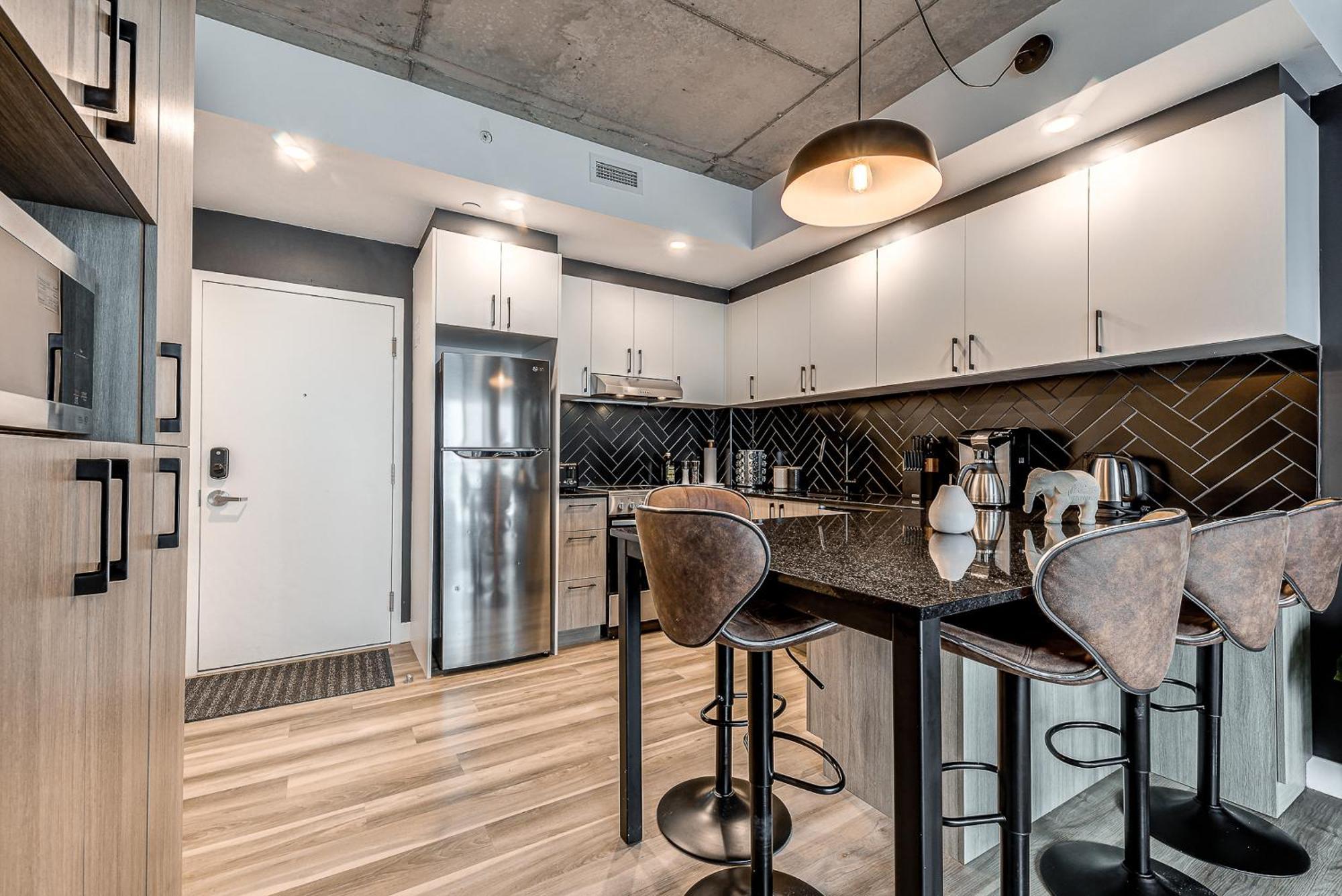 Appartement Luxe, Incredible Sunset View, Pool, Parking, Near Old Quebec Exterior photo
