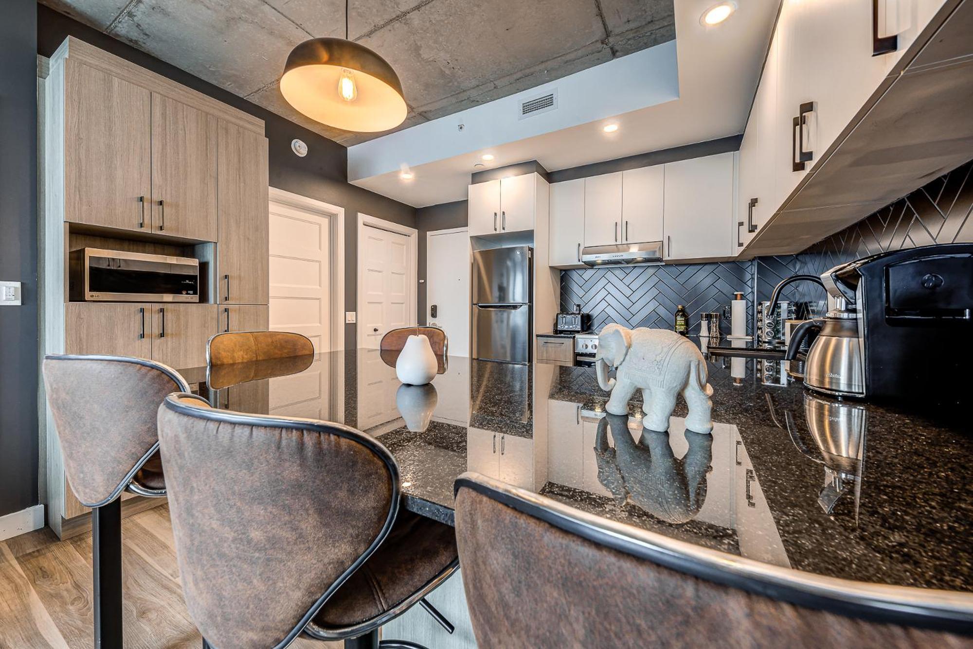 Appartement Luxe, Incredible Sunset View, Pool, Parking, Near Old Quebec Exterior photo